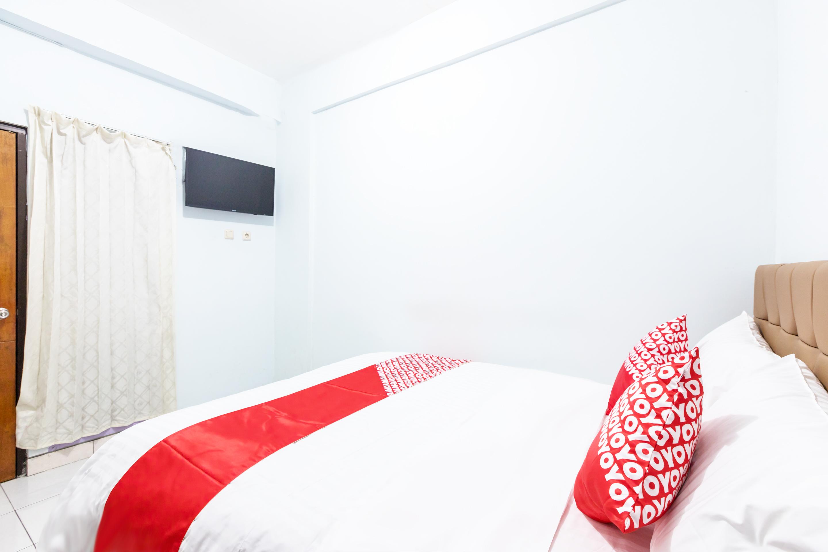 Hotel Super Oyo 1516 Cemara Gading Syariah à Bogor Extérieur photo